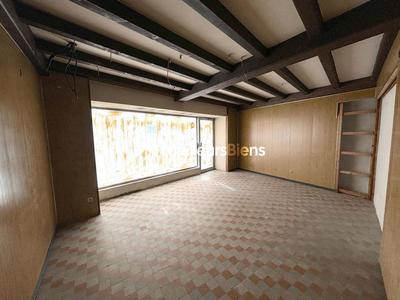 Local commercial - 90 m² - 4 pièces
