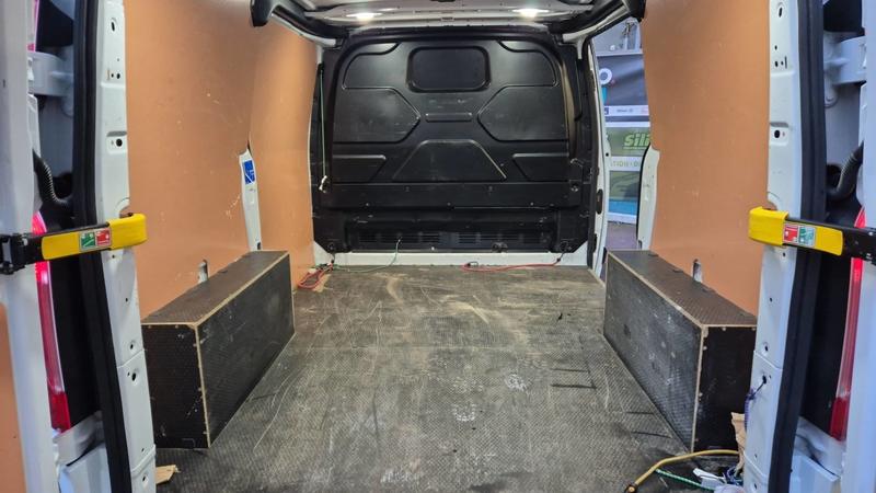 Ford Transit Custom 2.0 Ecoblue 130 Trend Busines