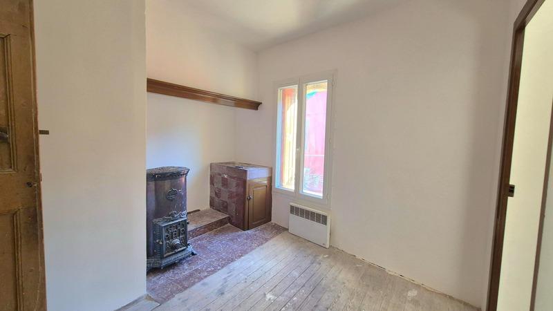 Maison - 212 m² - 8 pièces