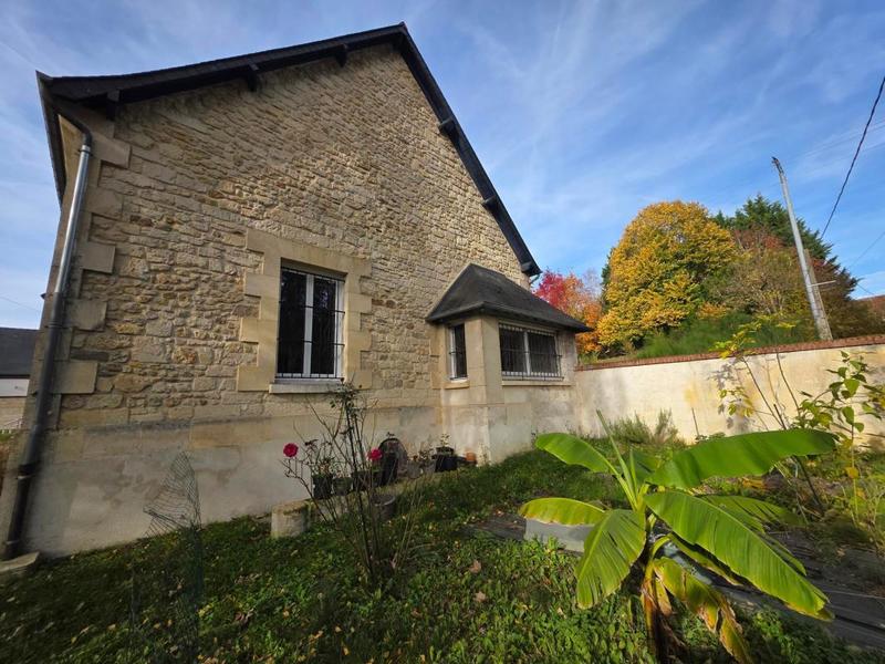 Maison - 310 m² - 8 pièces