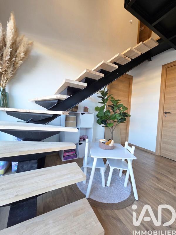 Maison - 102 m² - 4 pièces