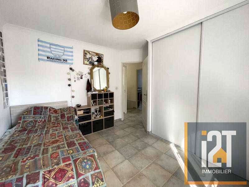 Maison - 200 m² - 6 pièces