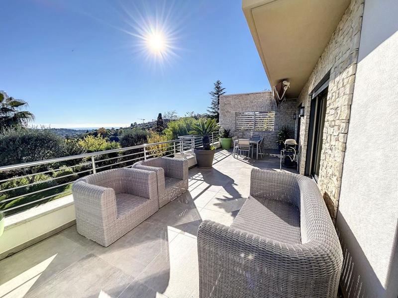 Maison - 170 m² - 5 pièces