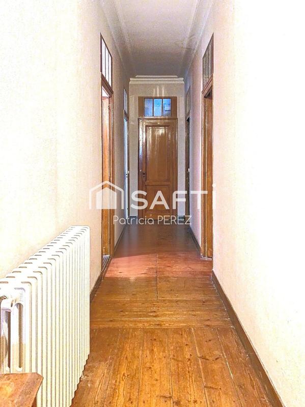 Maison - 316 m² - 10 pièces