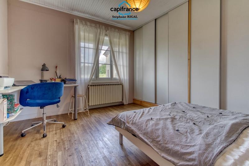 Propriété - 156 m² - 6 pièces