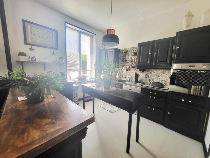 Maison - 175 m² - 8 pièces