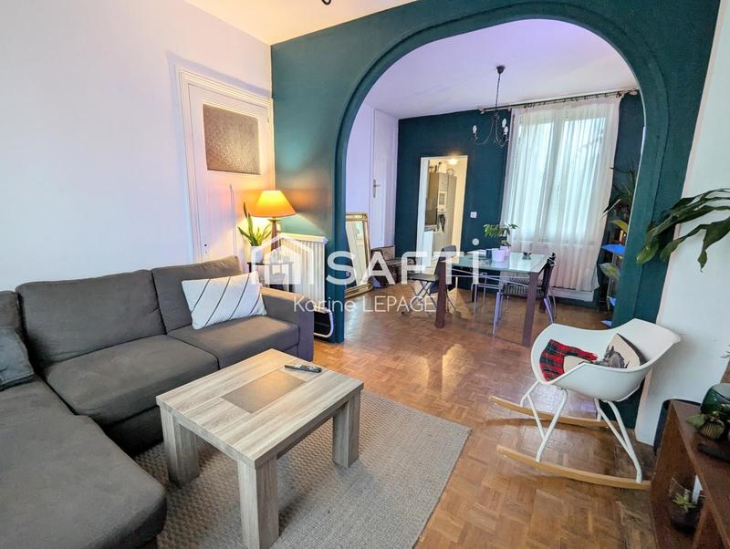 Maison - 82 m² - 6 pièces