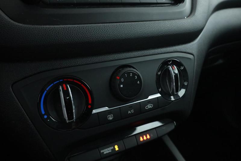 Hyundai i20 1.1 CRDi Intuitive 75 ch