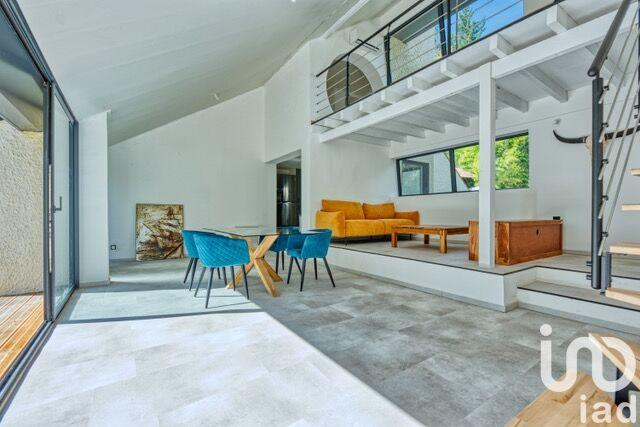 Maison de maîtres - 185 m² - 6 pièces