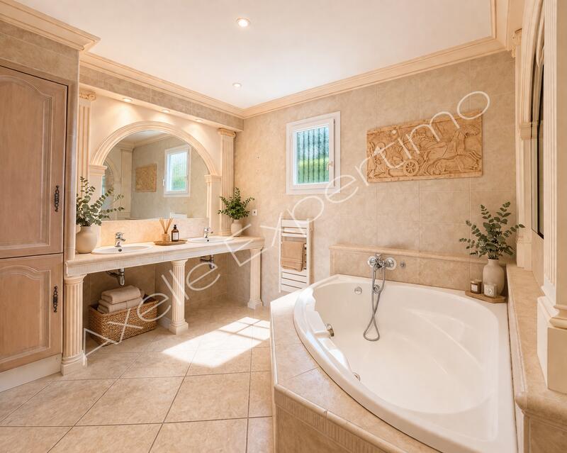 Villa - 167 m² - 7 pièces