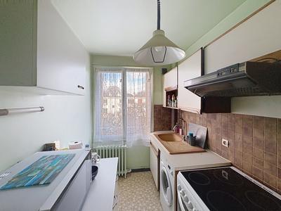 Appartement - 63 m² - 4 pièces