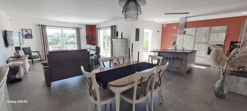 Villa - 140 m² - 5 pièces