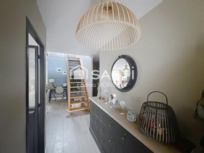 Maison - 207 m² - 7 pièces