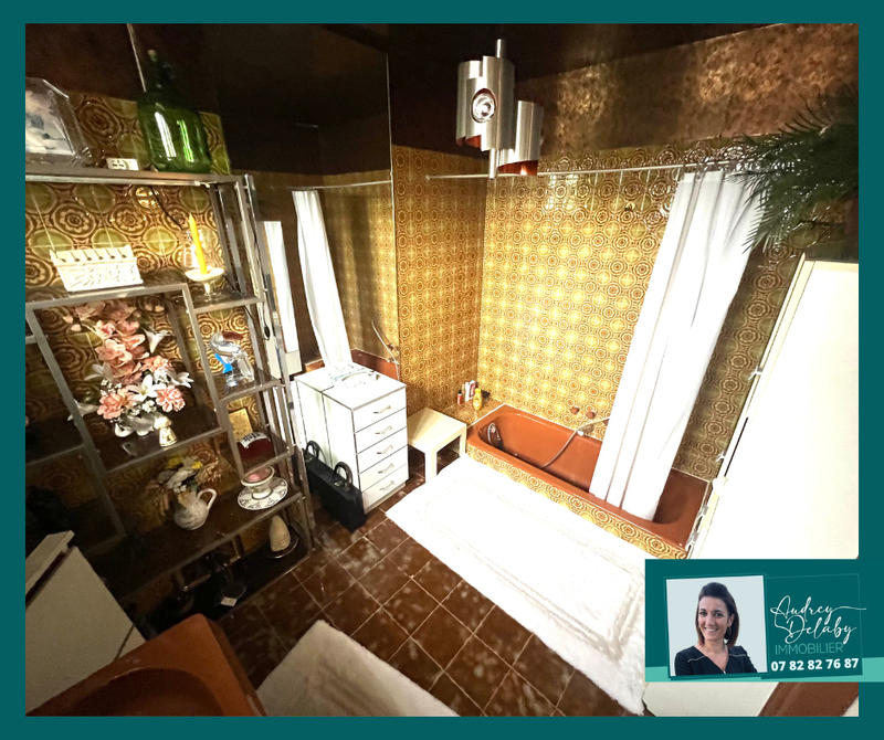 Maison - 204 m² - 6 pièces