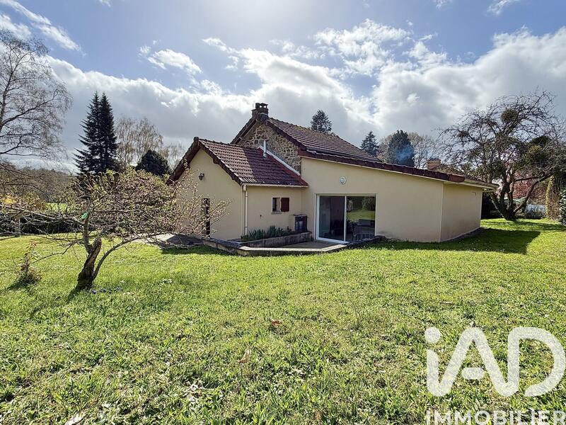 Maison - 94 m² - 5 pièces