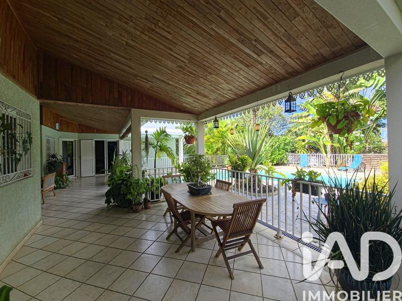 Maison - 165 m² - 7 pièces