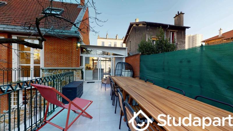 Chambre - 11 m² - 1 pièce