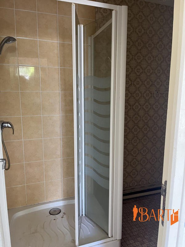 Maison traditionnelle - 66 m² - 4 pièces