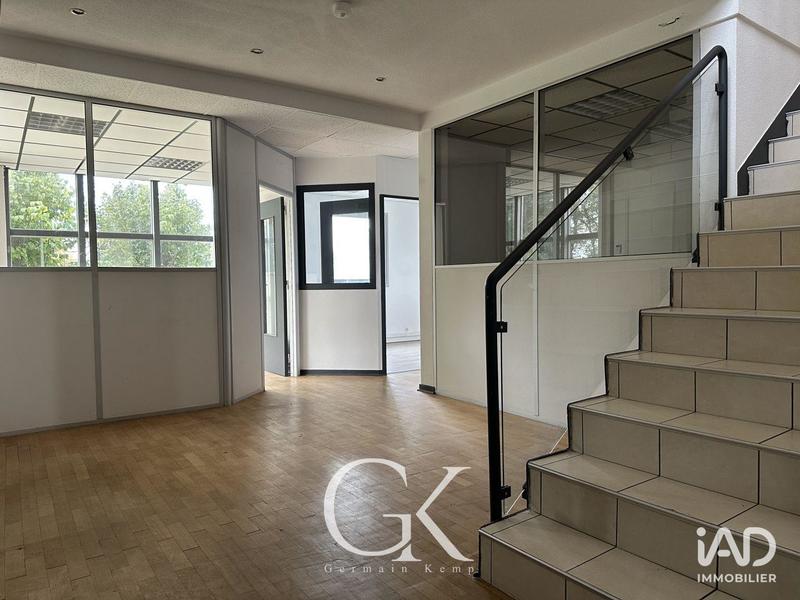 Local commercial - 1 265 m²