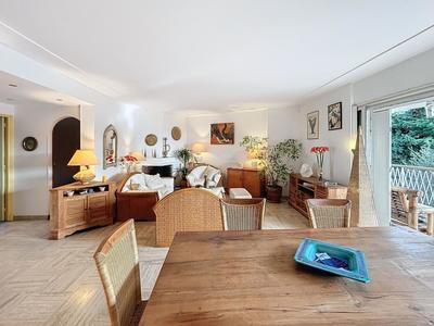 Appartement - 101 m² - 3 pièces