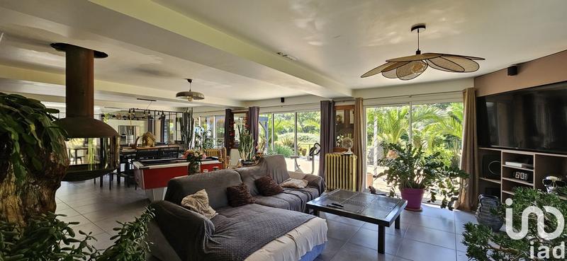 Maison - 183 m² - 5 pièces