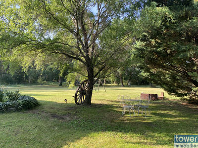 Propriété - 460 m² - 15 pièces