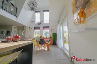 Maison - 162 m² - 6 pièces