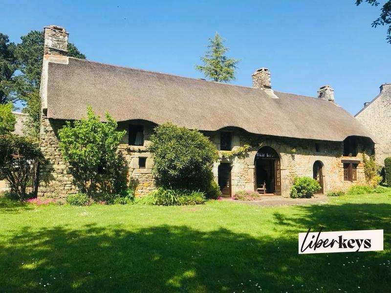 Manoir - 184 m² - 8 pièces