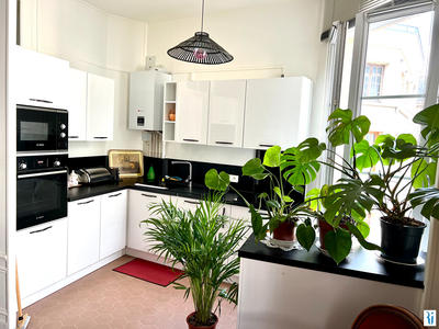 Appartement - 85 m² - 3 pièces