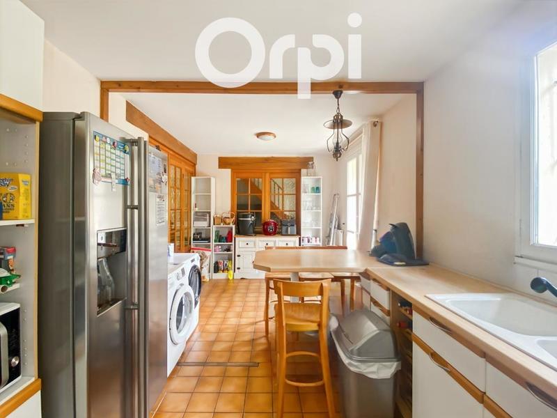 Maison - 135 m² - 7 pièces