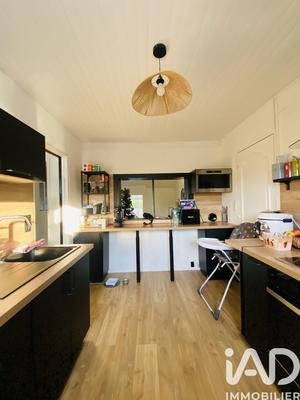 Maison - 121 m² - 5 pièces