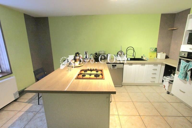 Maison - 209 m² - 6 pièces