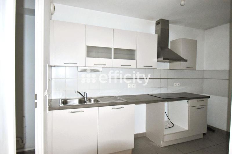 Appartement - 92 m² - 4 pièces