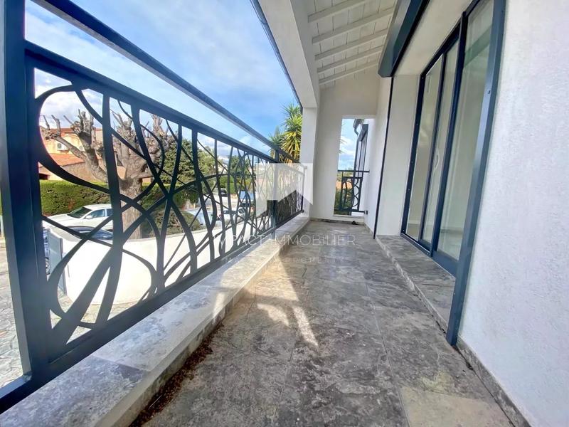 Maison - 160 m² - 7 pièces