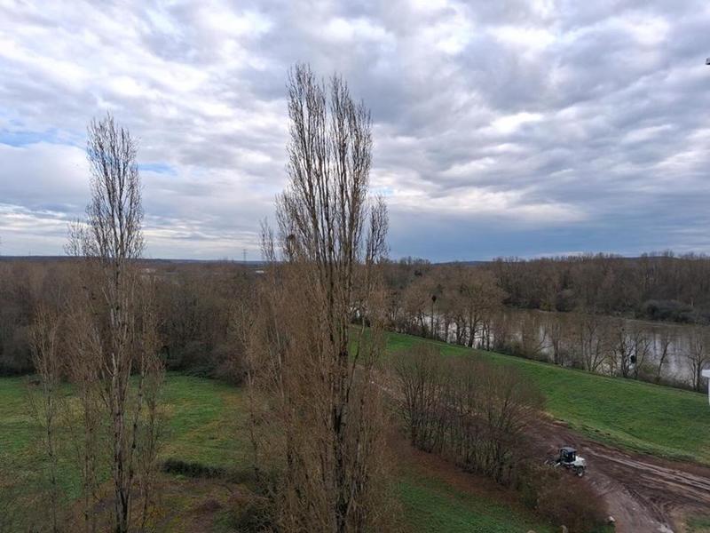 Appartement - 85 m² - 4 pièces