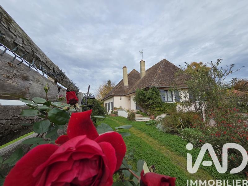 Maison - 184 m² - 7 pièces