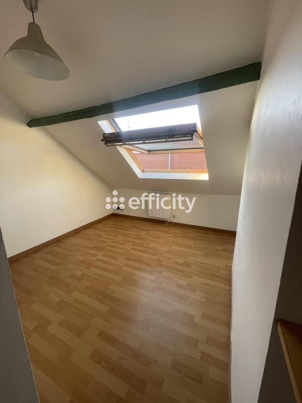 Maison - 85 m² - 5 pièces