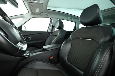 Renault Grand Scénic 1.3 TCe Intens Edc 7pl 140 ch