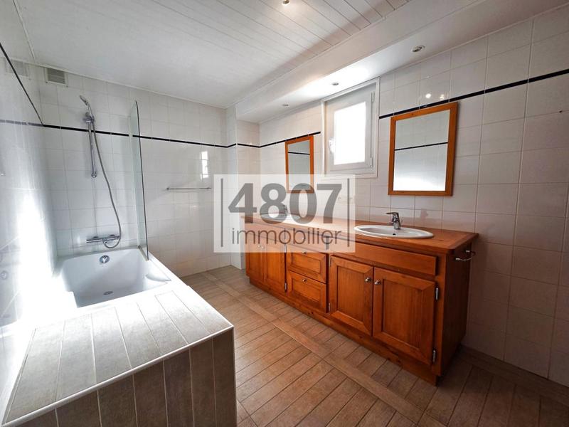 Maison - 150 m² - 4 pièces