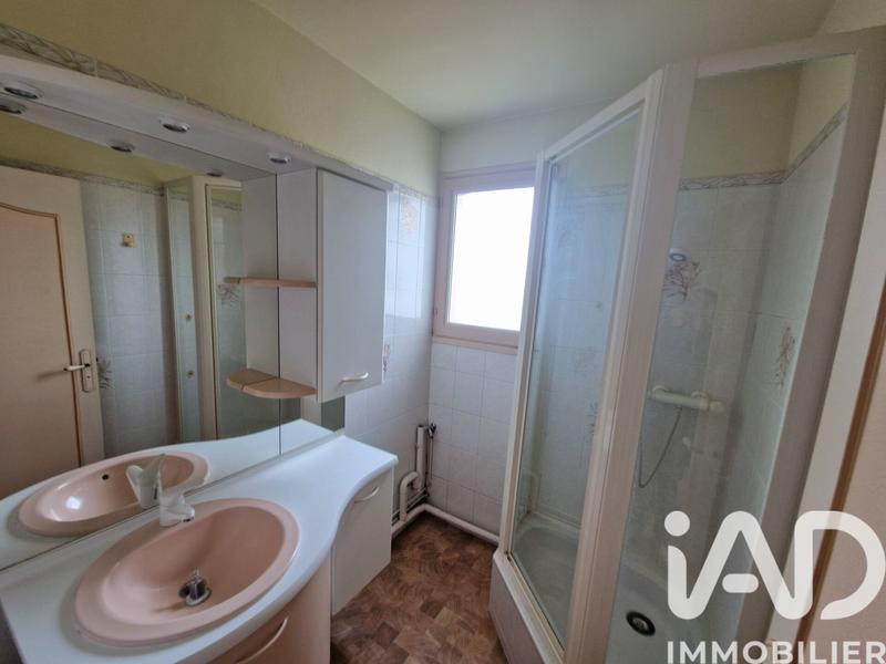 Appartement - 70 m² - 3 pièces