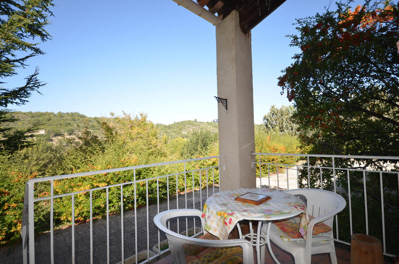 Villa - 100 m² - 3 pièces