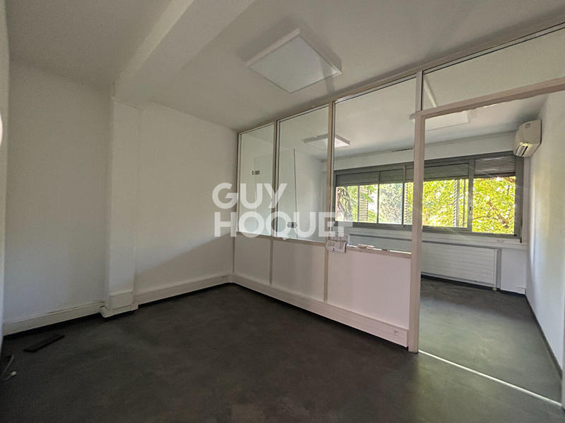 Bureau - 73 m² - 3 pièces