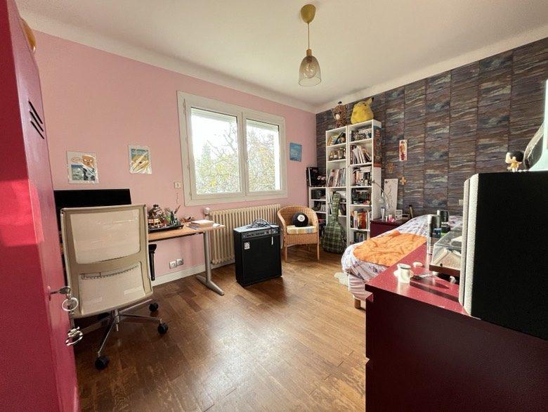 Maison - 127 m² - 6 pièces