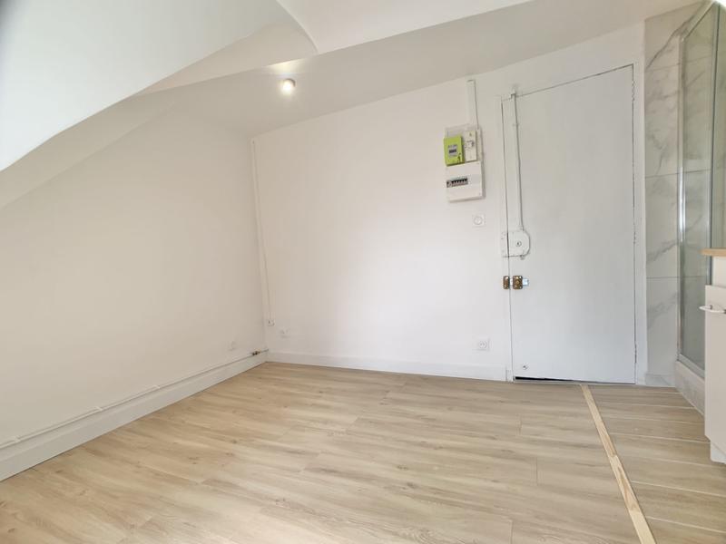 Appartement - 15 m² - 1 pièce