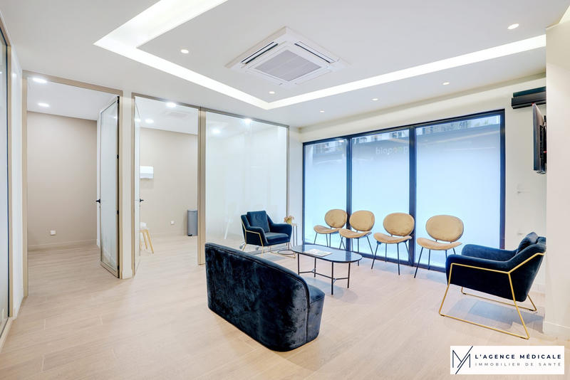 Local commercial - 250 m²