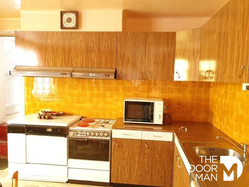 Propriété - 130 m² - 9 pièces