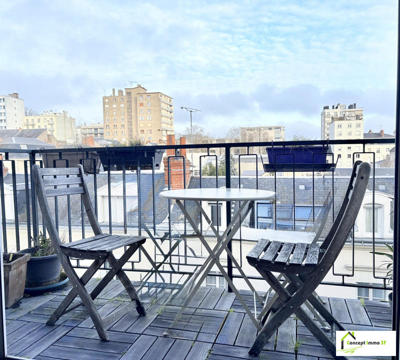 Appartement - 84 m² - 4 pièces