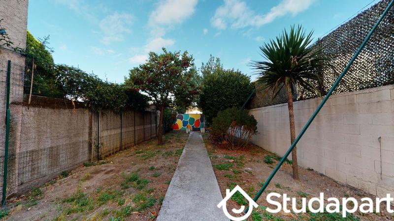 Chambre - 14 m² - 1 pièce