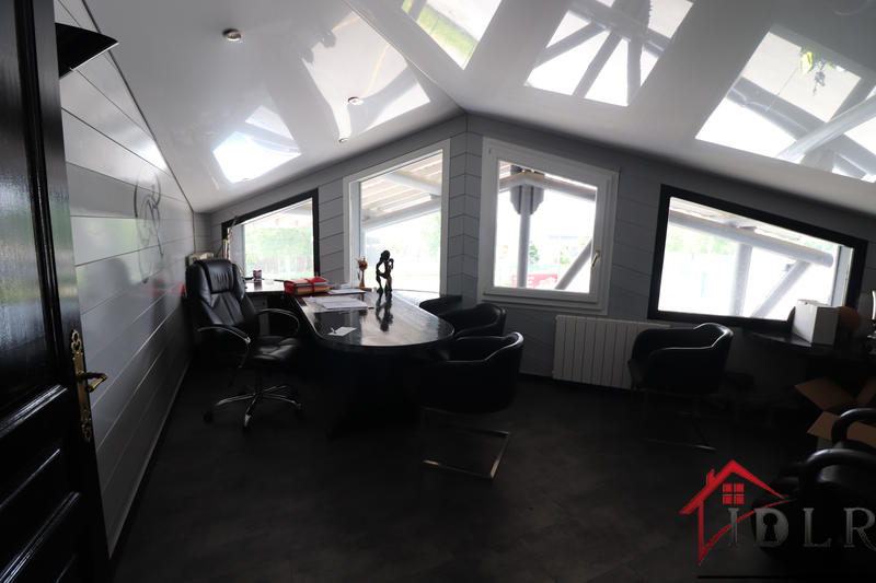 Local d'activités - 22 000 m²