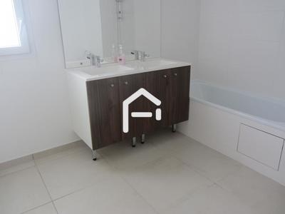 Villa - 88 m² - 4 pièces